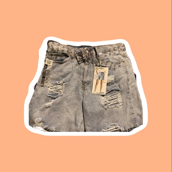 NWT Mid thigh denim shorts - Picture 1 of 2